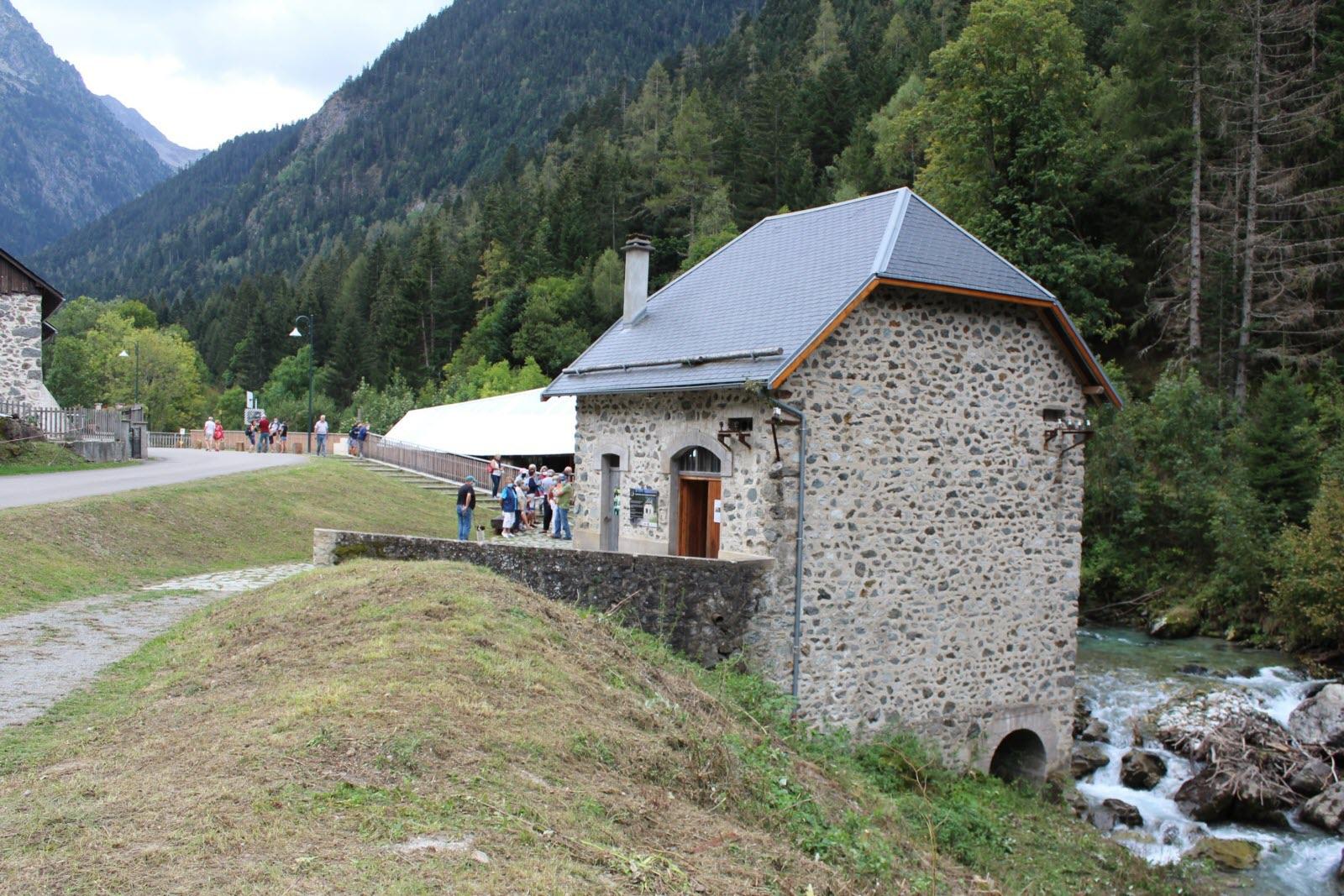  जलविद्युत स्टेशनों के लिए उपकरण उन्नयन